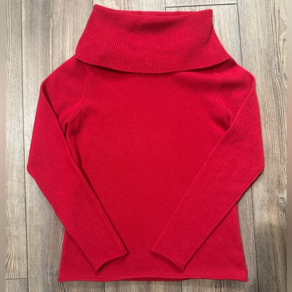 Marisa Christina 100% Cashmere Red Foldover Turtleneck Sweater — Size M